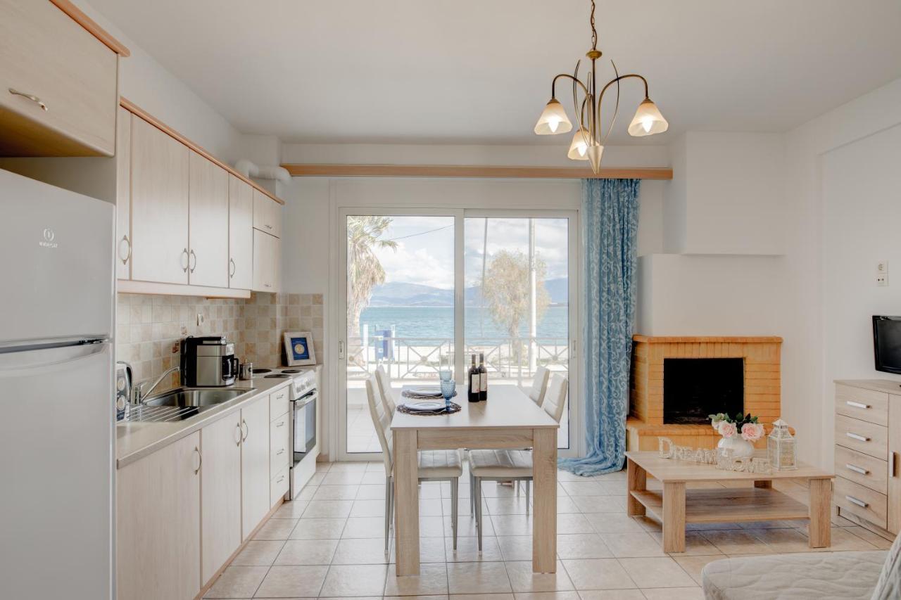 Sugar Blue - Apartments On The Beach Agios Vasilios  Esterno foto