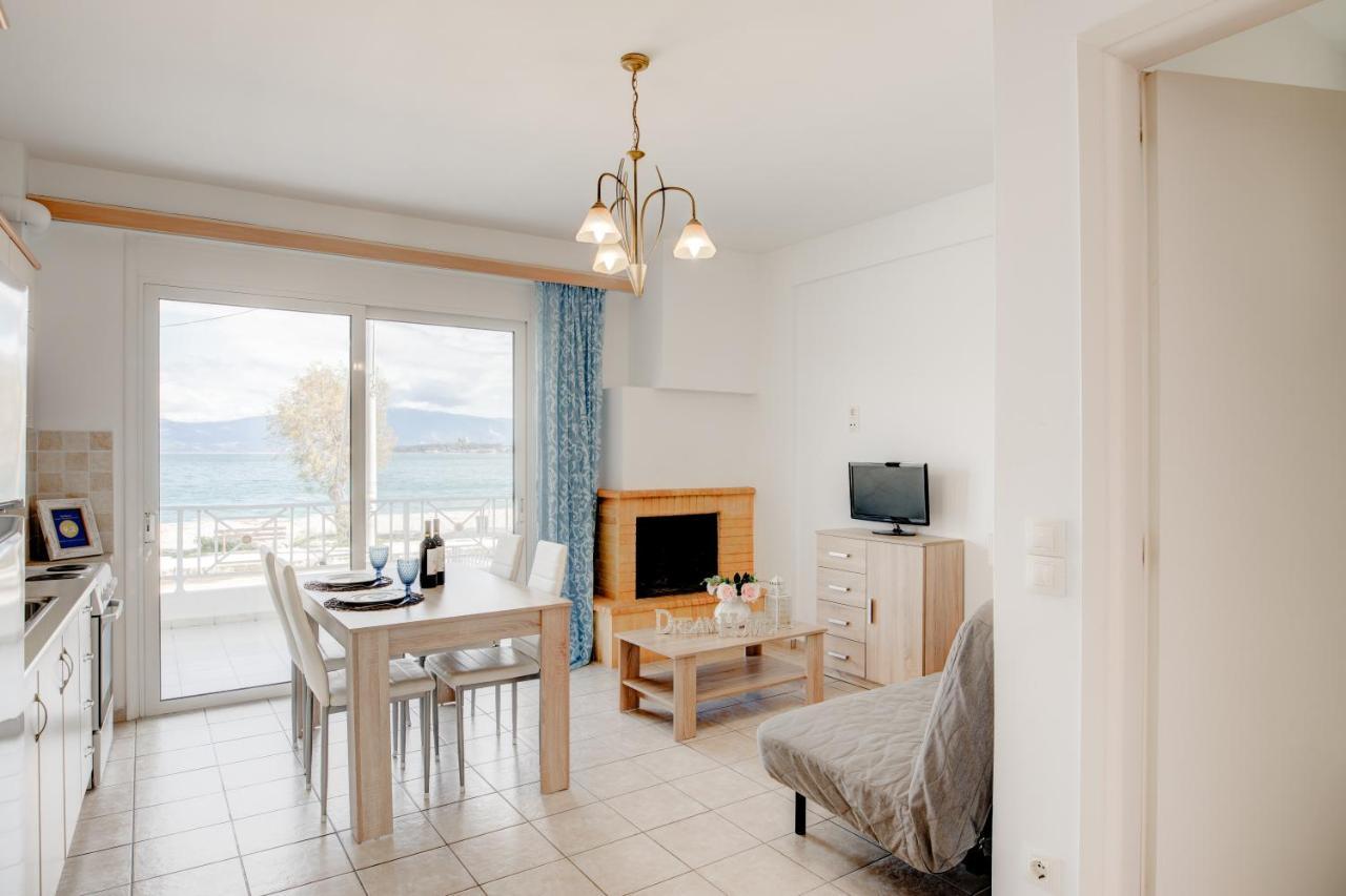 Sugar Blue - Apartments On The Beach Agios Vasilios  Esterno foto