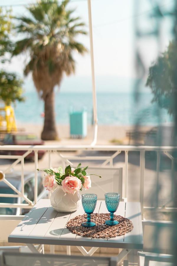 Sugar Blue - Apartments On The Beach Agios Vasilios  Esterno foto