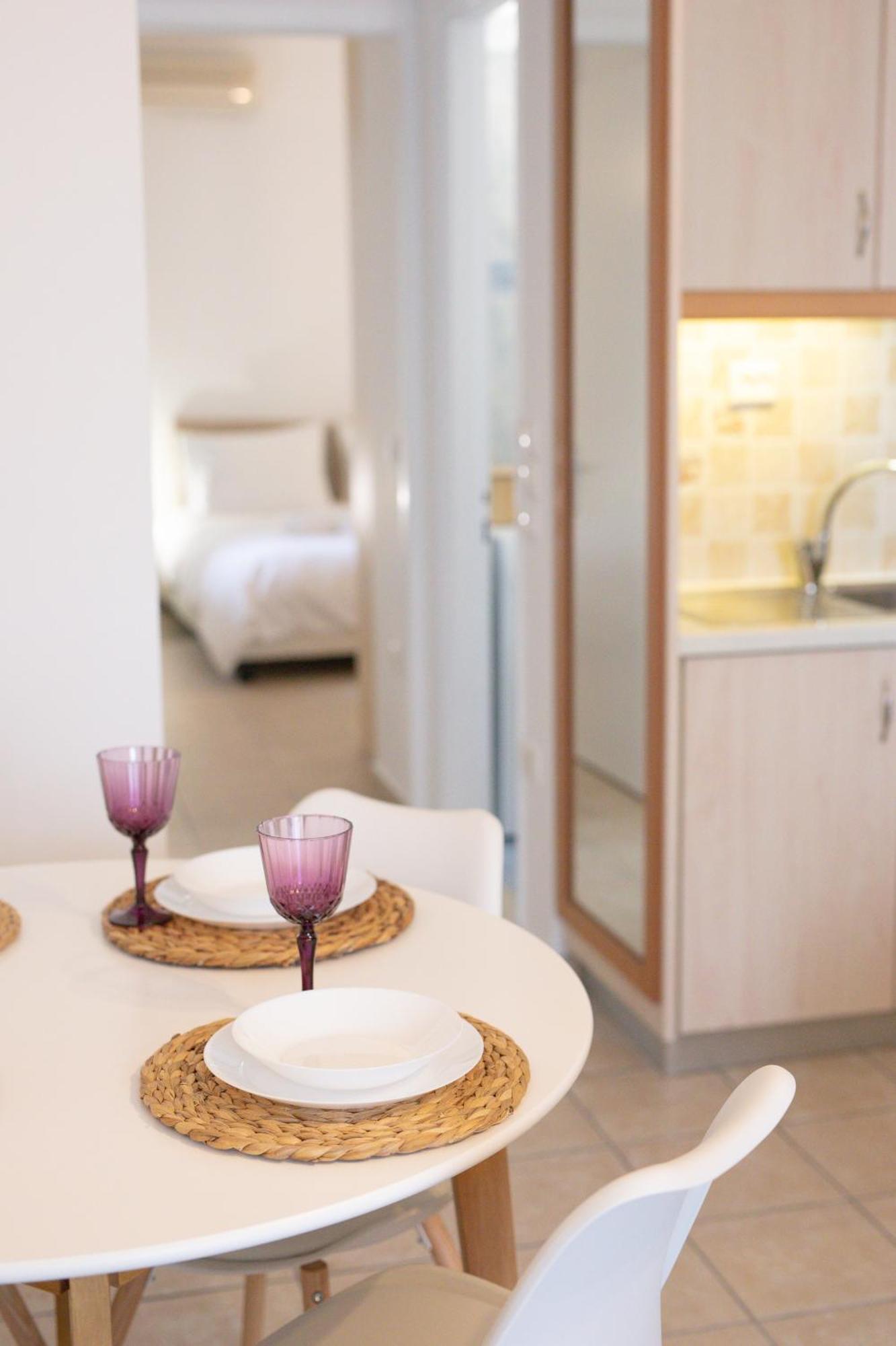 Sugar Blue - Apartments On The Beach Agios Vasilios  Esterno foto